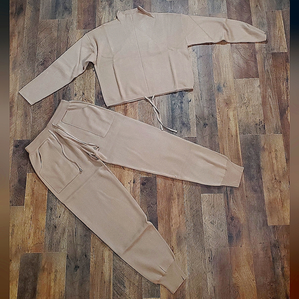 COZY LIGHT KNIT JOGGER SET "BEIGE "